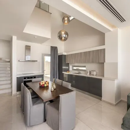 Azure Napa Hills Villa *