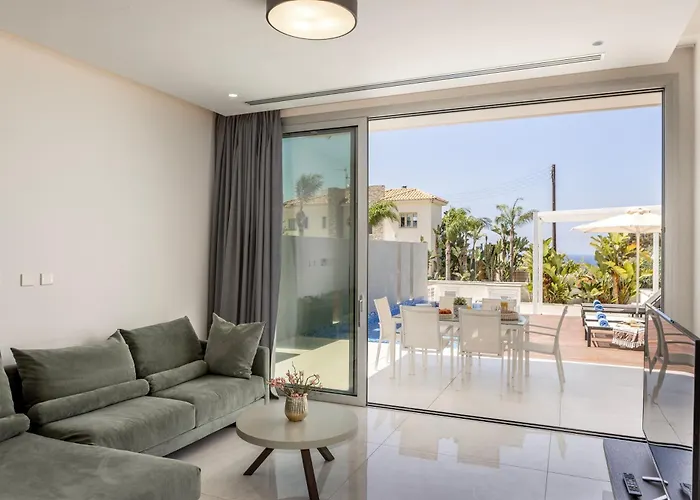 Azure Napa Hills Willa *