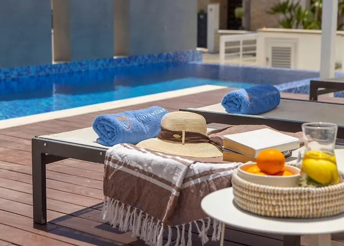 Azure Napa Hills Willa Ajia Napa