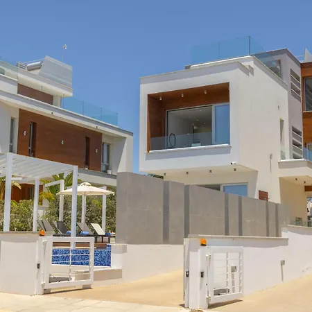 Villa Azure Napa Hills