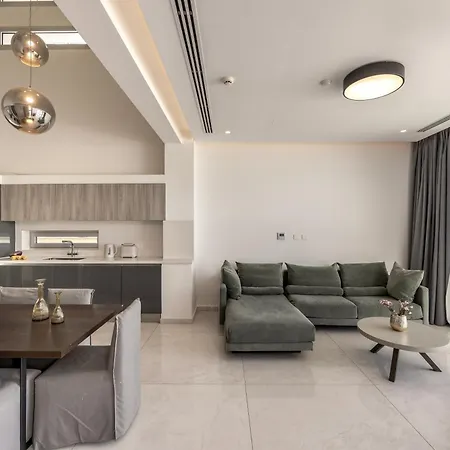 Villa Azure Napa Hills