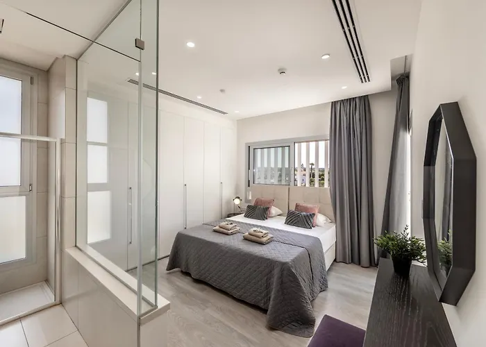 빌라 Azure Napa Hills 아이아 나파